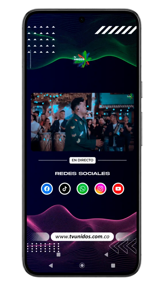 Aplicación Android de TV Unidos mostrando la transmisión en directo y los accesos a redes sociales.